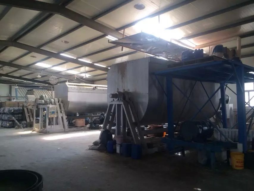 真石漆攪拌機(jī)對(duì)經(jīng)濟(jì)發(fā)展的影響